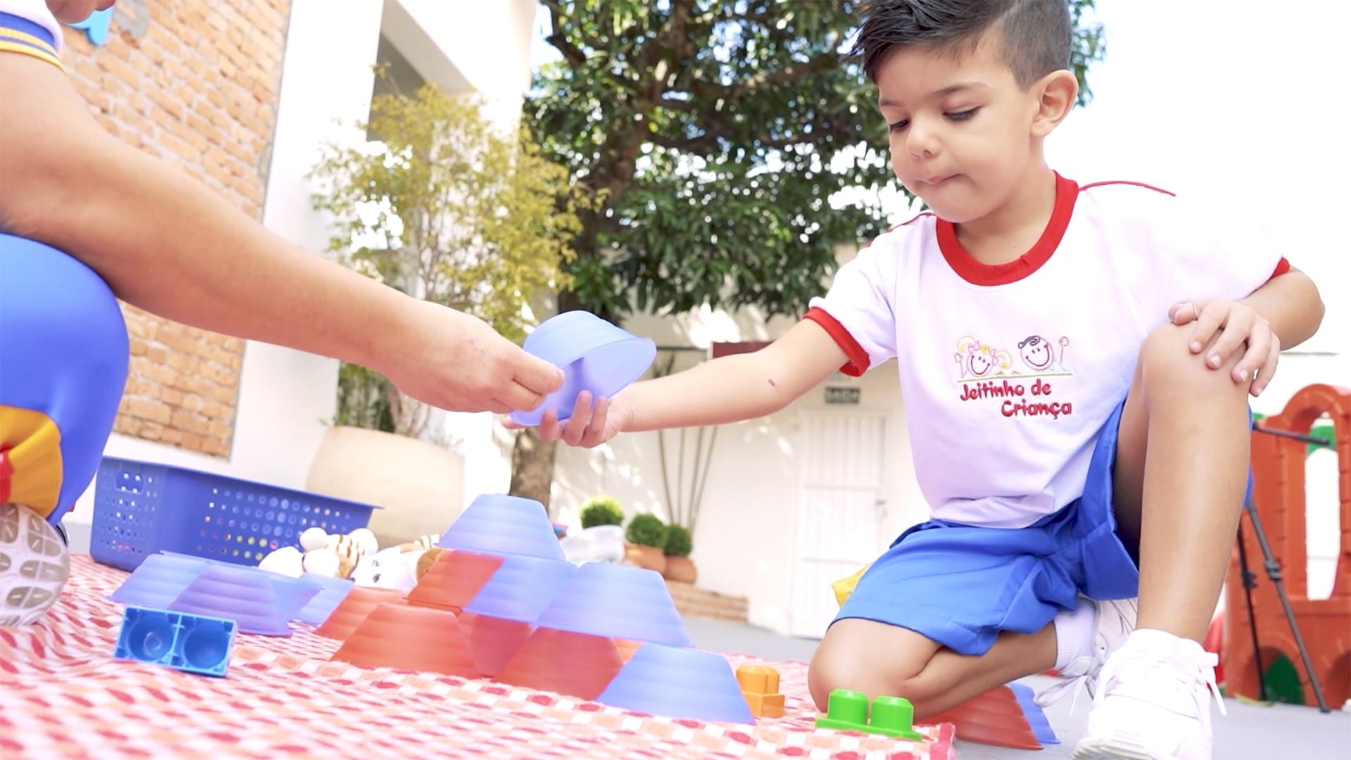 Brincadeira Brincando de Empilhar